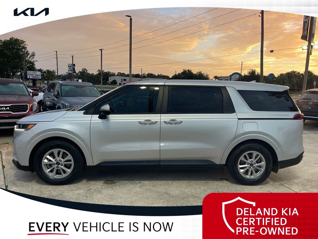 Used 2023 Kia Carnival Van