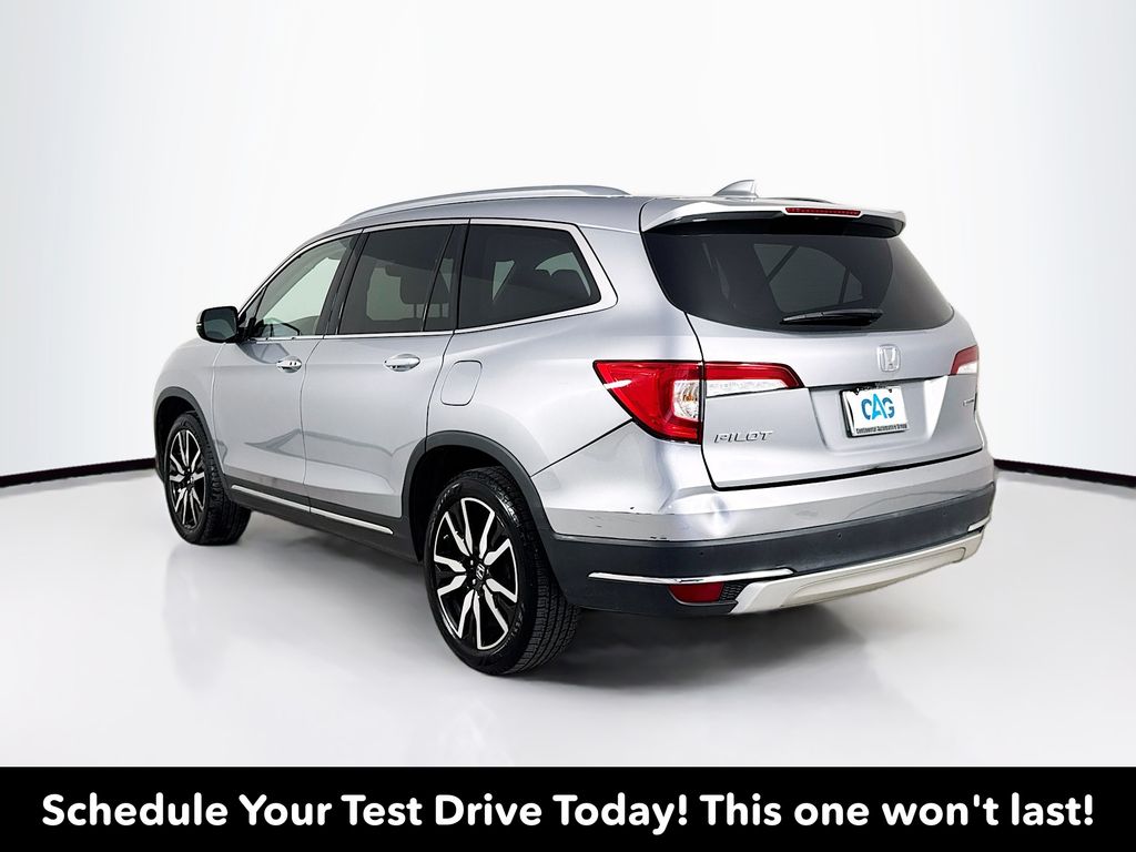 Used Car 2020 Honda Pilot  Touring For Sale Under $30,000 In Austin, Texas