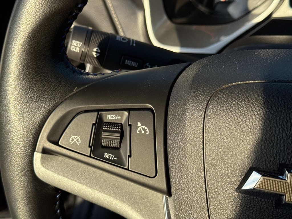 2012 Chevrolet Camaro 2SS photo 25
