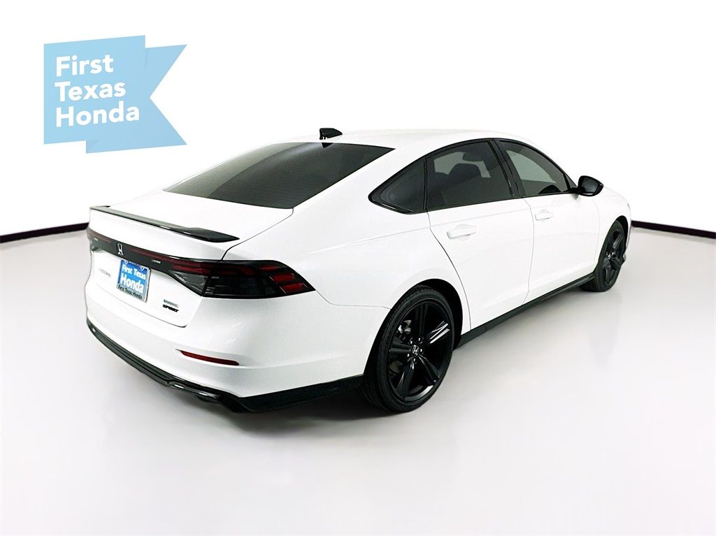 2025 Honda Accord Hybrid Sport-L photo