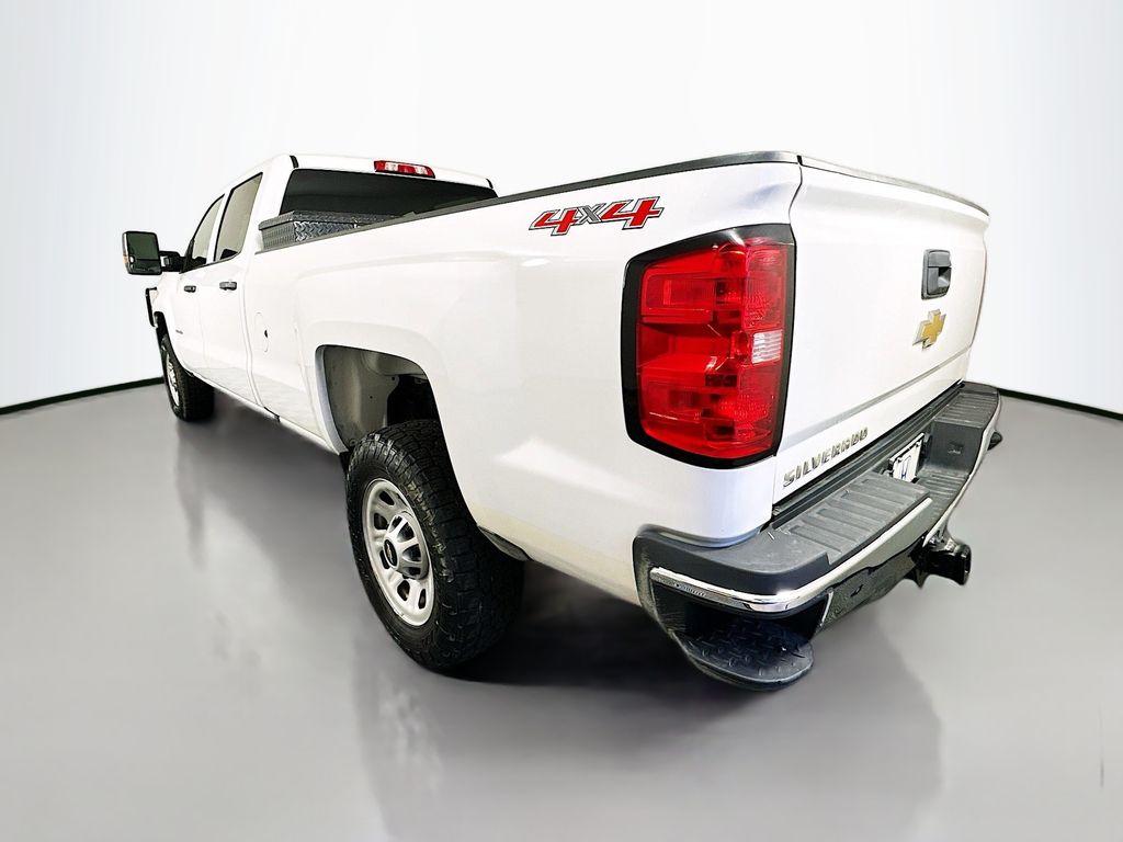 Thumbnail: 2016 Chevrolet Silverado 3500 - 7