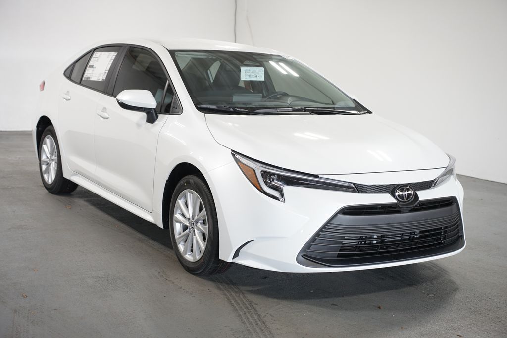 Thumbnail: 2026 Toyota Corolla - 3