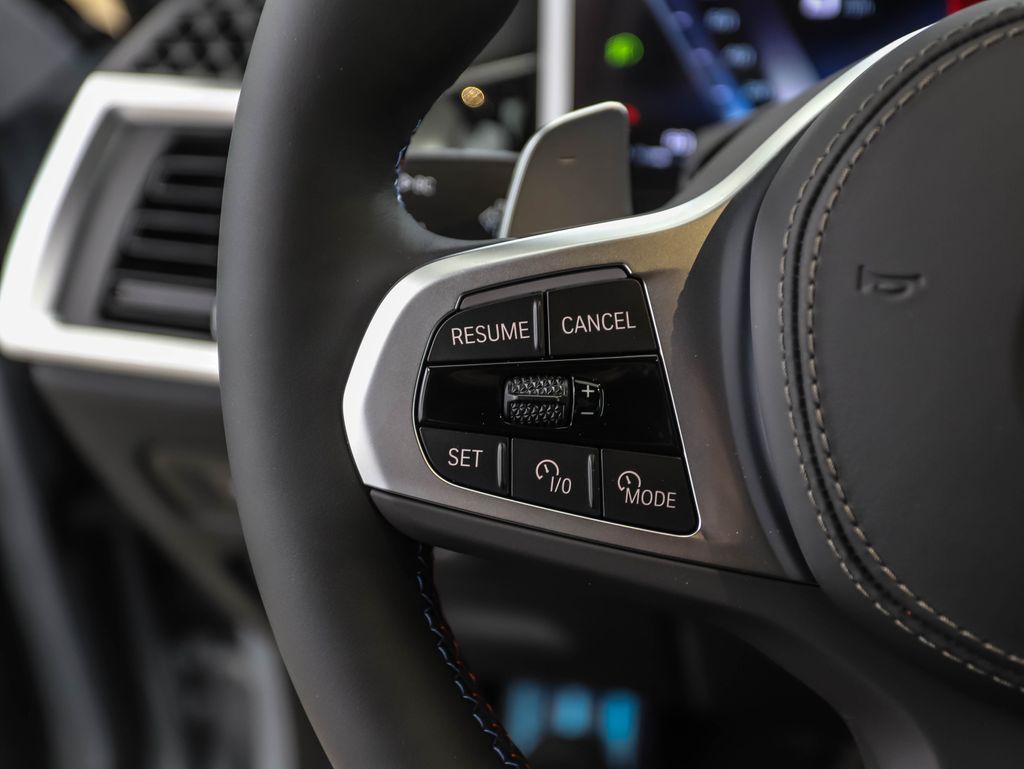 Thumbnail: 2026 BMW X5 - 12