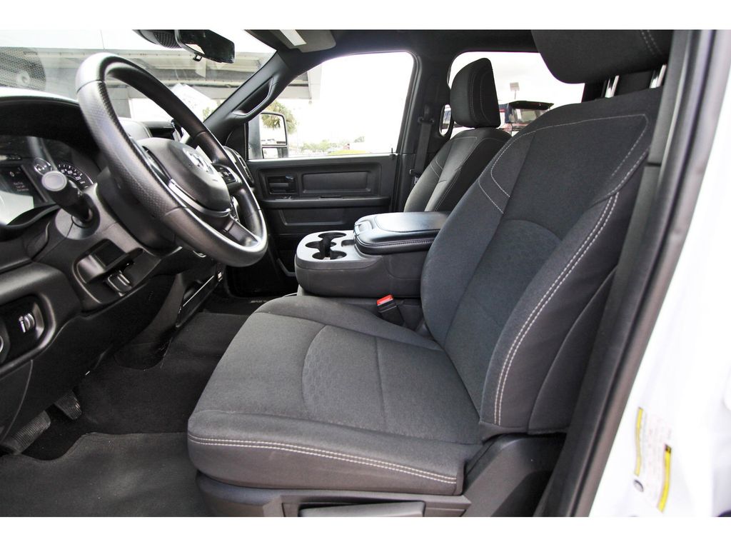 2025 Ram 3500 Tradesman - 5