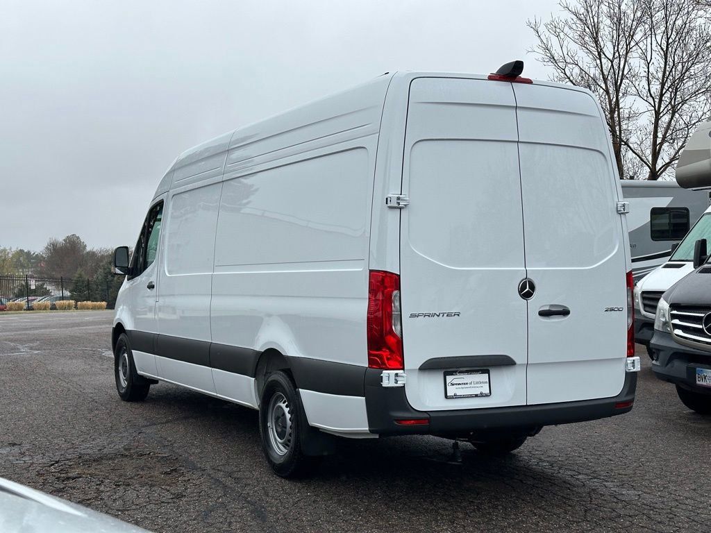 2024 Mercedes-Benz Sprinter 2500 Cargo 170 WB 3