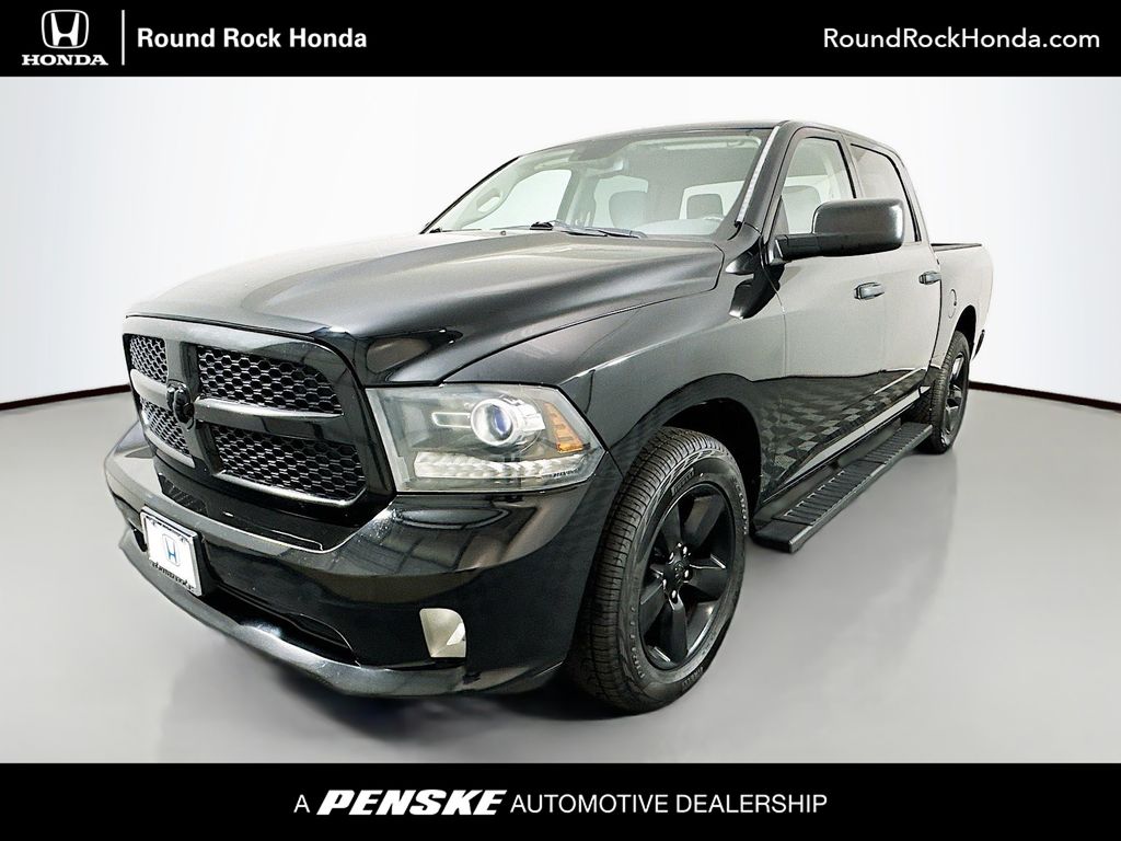 2014 RAM 1500 Express Crew Cab RWD