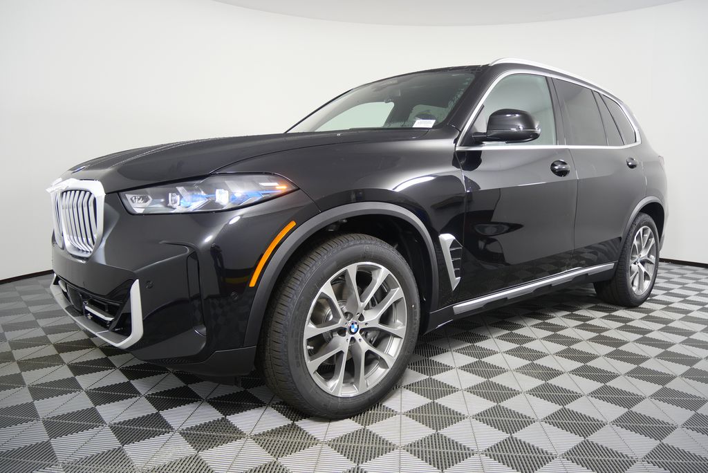 Thumbnail: 2026 BMW X5 - 8