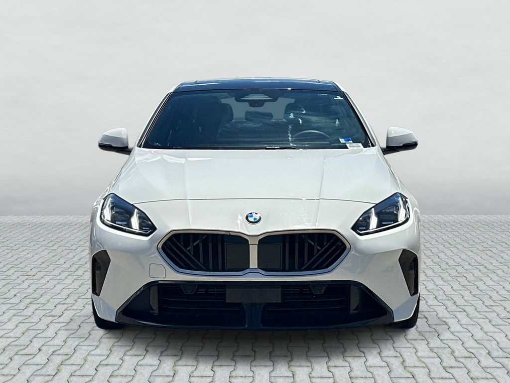 Thumbnail: 2025 BMW 2 Series - 2