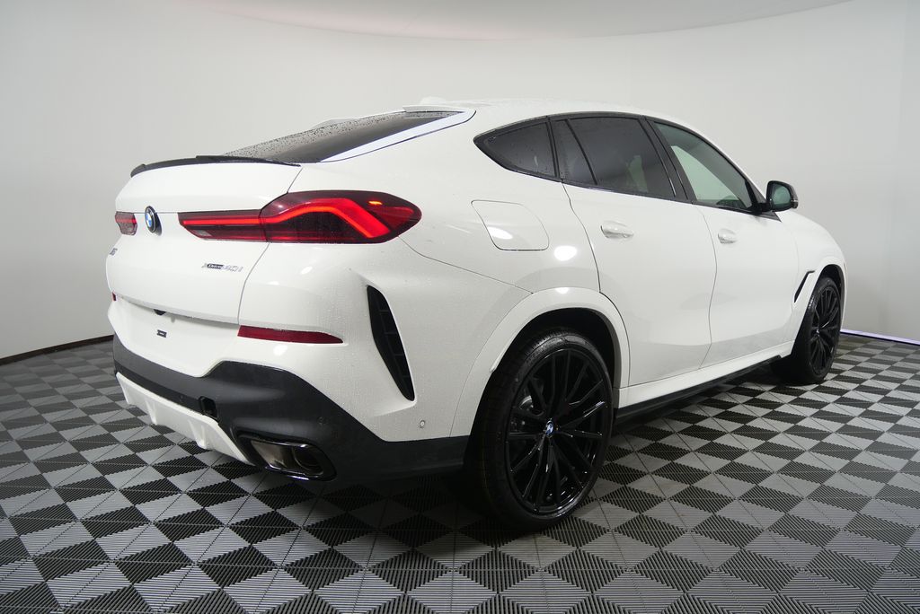 Thumbnail: 2026 BMW X6 - 3