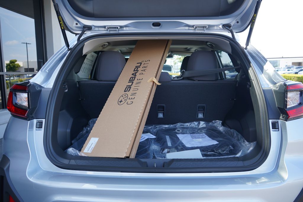 2025 Subaru Crosstrek Premium 19