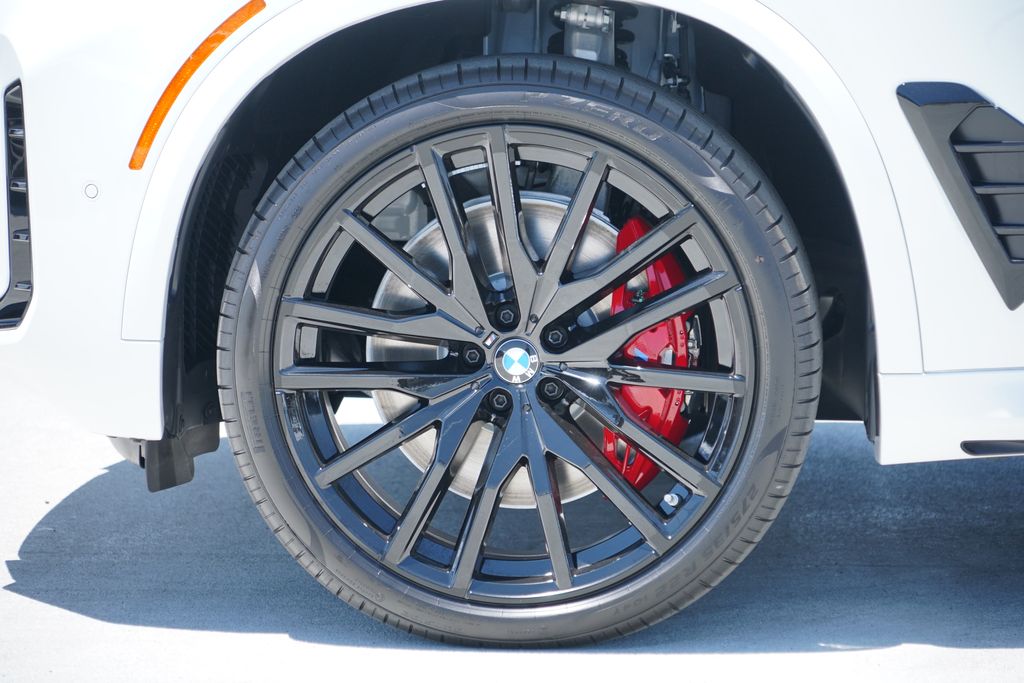 Thumbnail: 2026 BMW X5 - 5