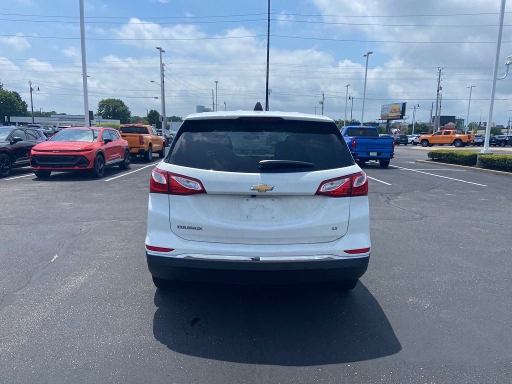 Thumbnail: 2020 Chevrolet Equinox - 4