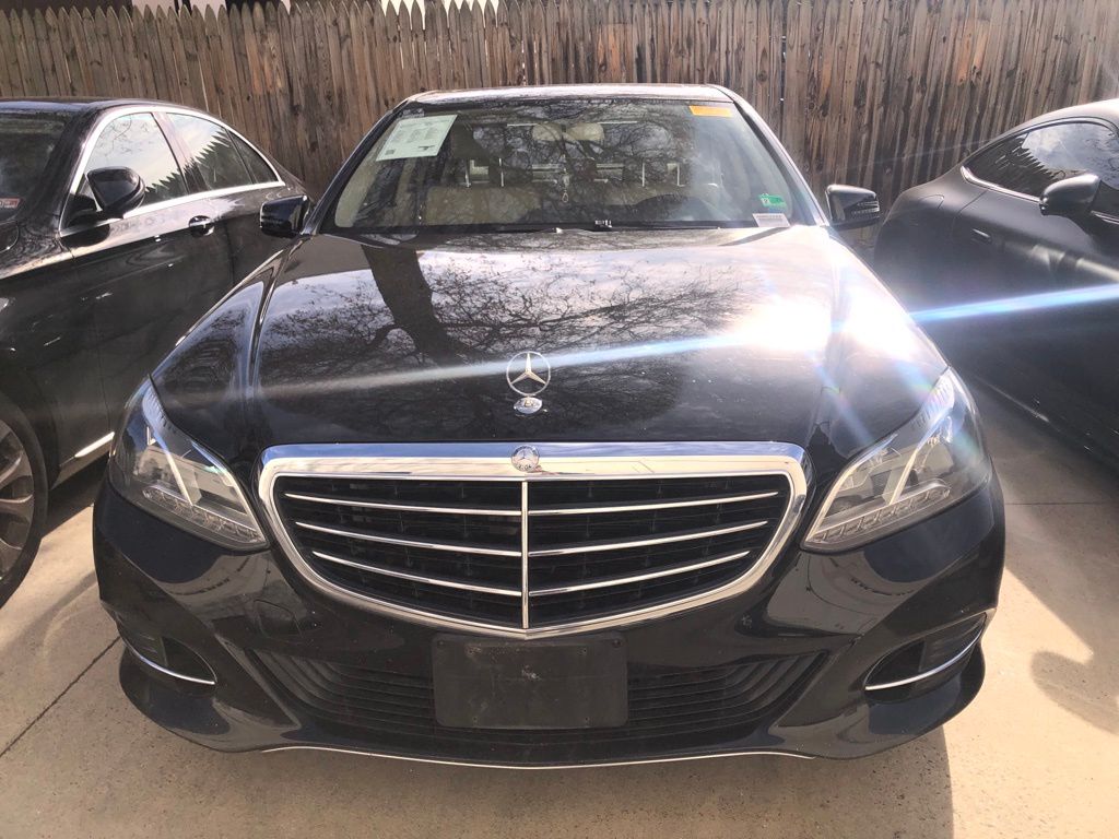 Thumbnail: 2014 Mercedes-Benz E-Class - 2