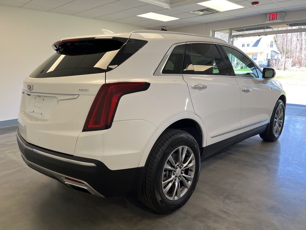 used 2023 Cadillac XT5 car, priced at $34,700
