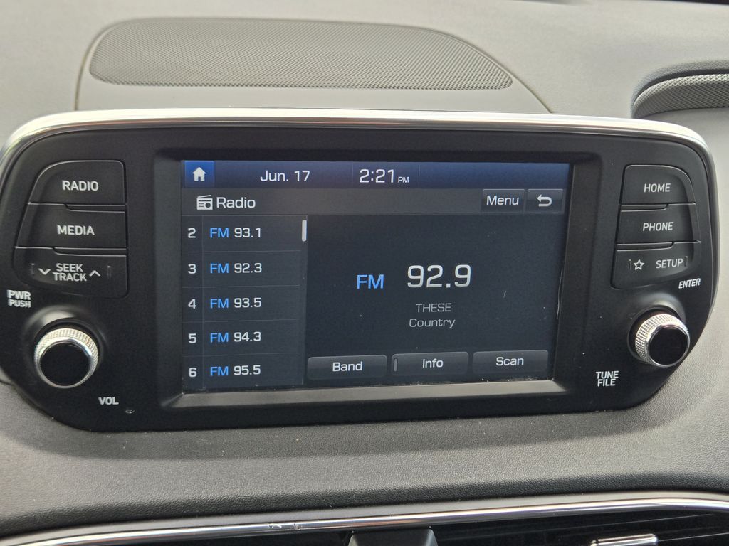 2020 Hyundai Santa Fe SE Brown at Autostrade