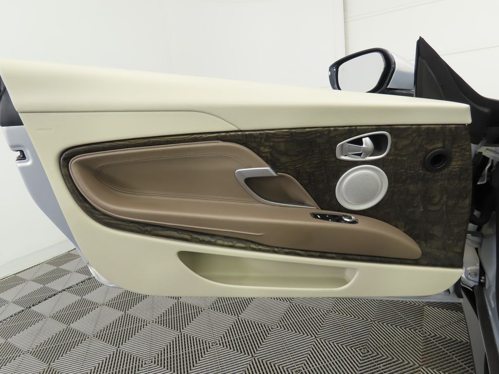 Thumbnail: 2019 Aston Martin DB11 - 24