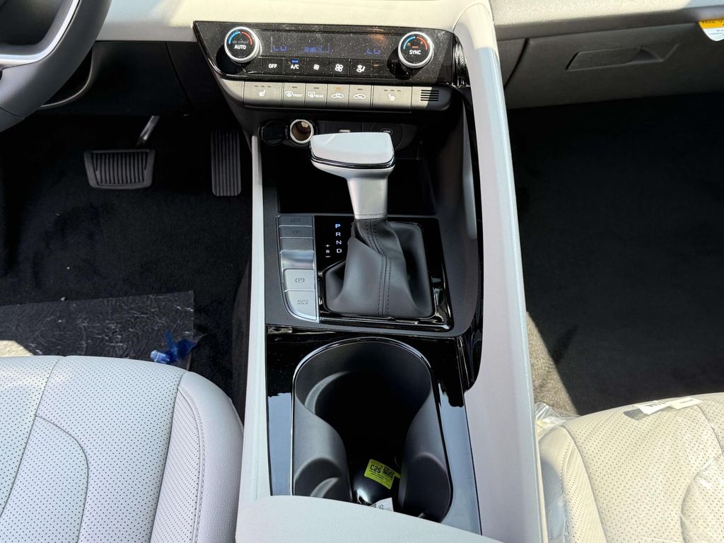 New 2026 Black Hyundai Limited image 19