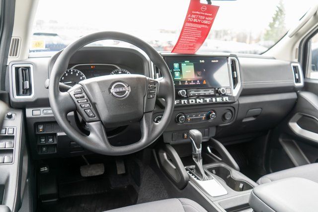 2025 Nissan Frontier SV - 11