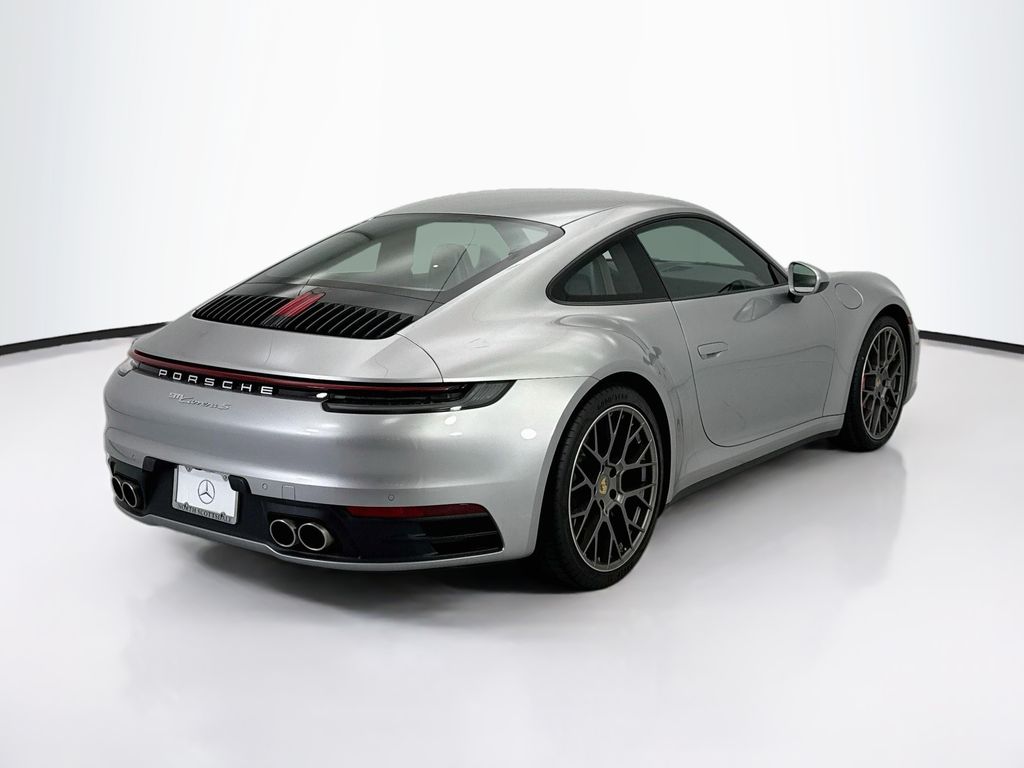 Thumbnail: 2020 Porsche 911 - 5
