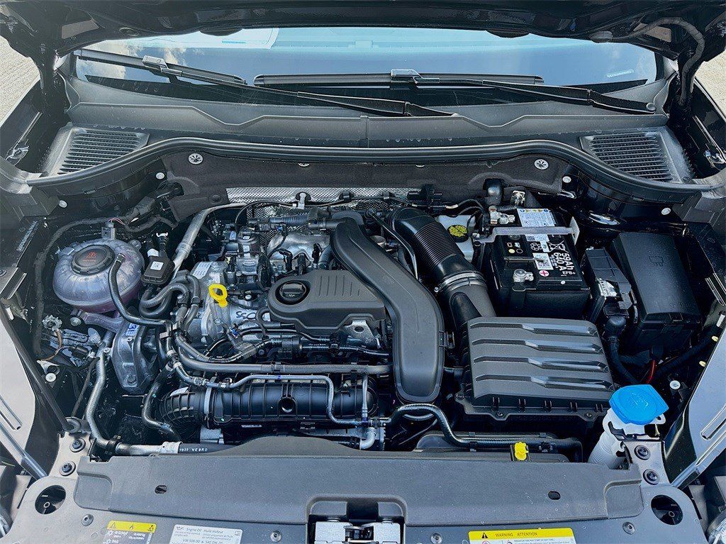 New 2024 Black Pearl Volkswagen 1.5T SE image 33