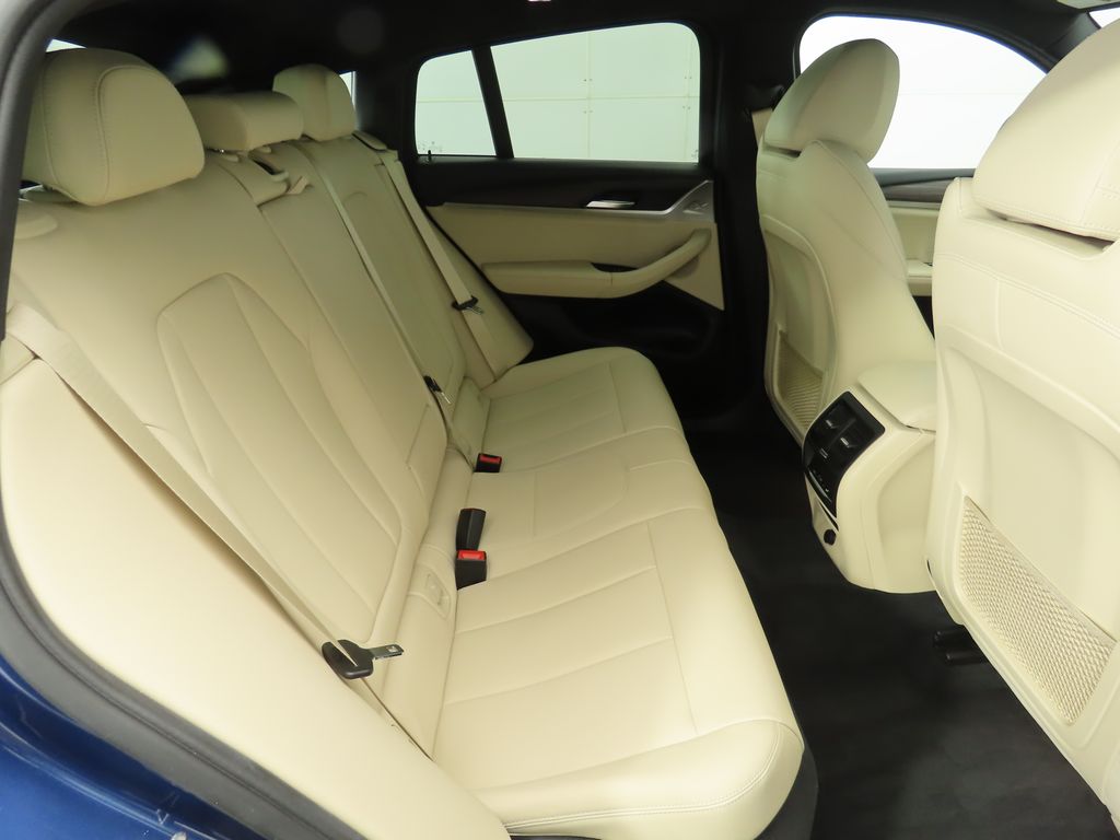 Thumbnail: 2019 BMW X4 - 23