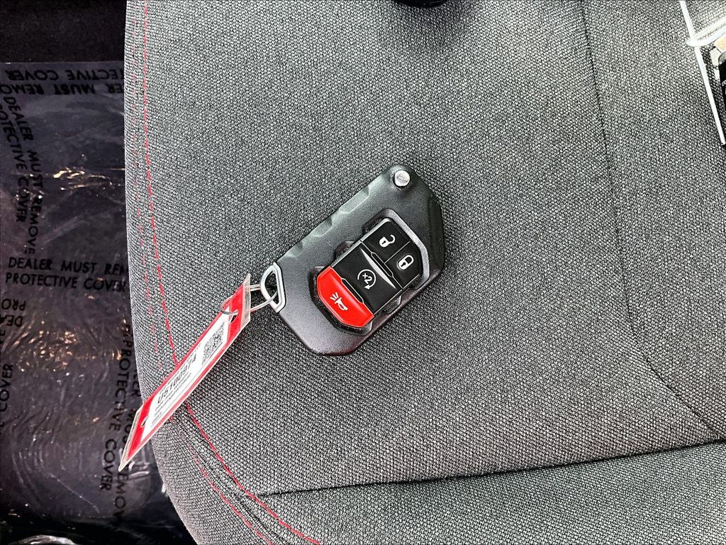 2024 Jeep Wrangler — photo 31
