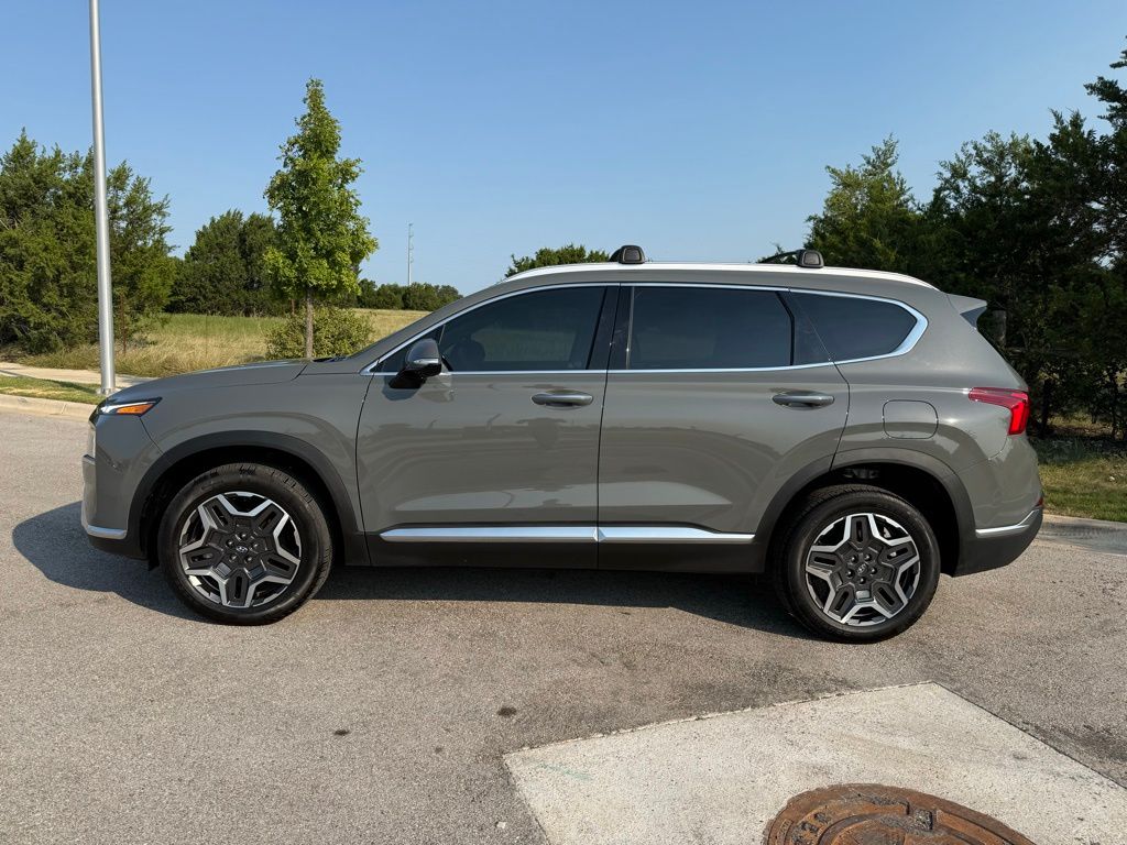 Thumbnail: 2023 Hyundai Santa Fe - 10