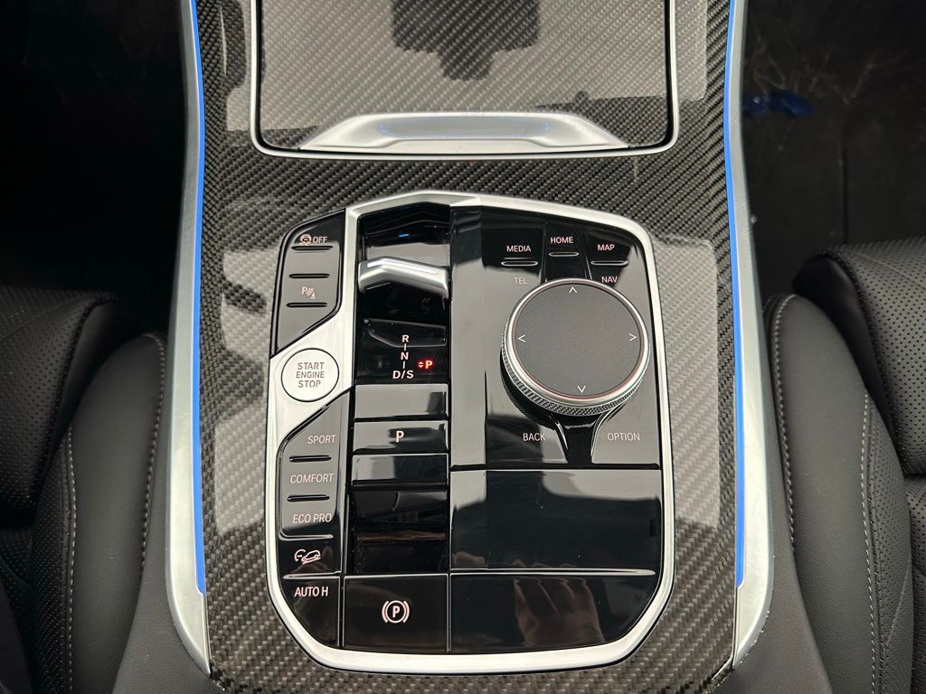 Thumbnail: 2024 BMW X5 - 21