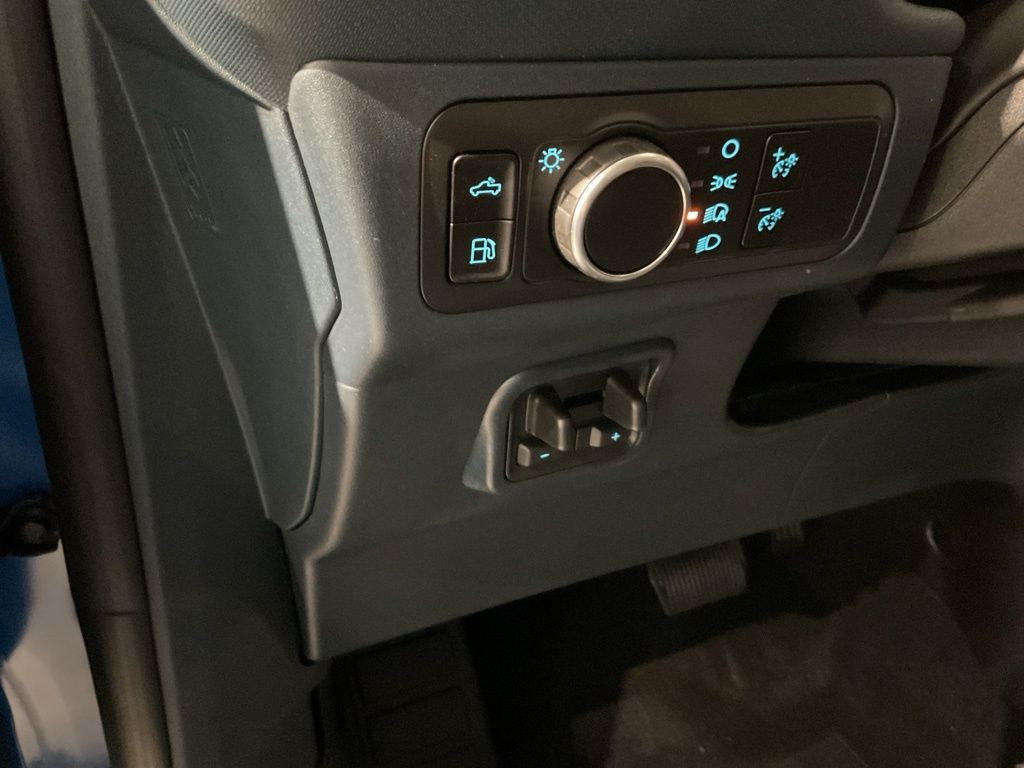 New 2025 Blue Ford XL image 10