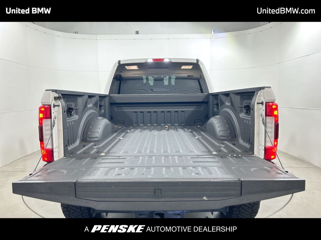 Thumbnail: 2019 Ford Econoline - 22