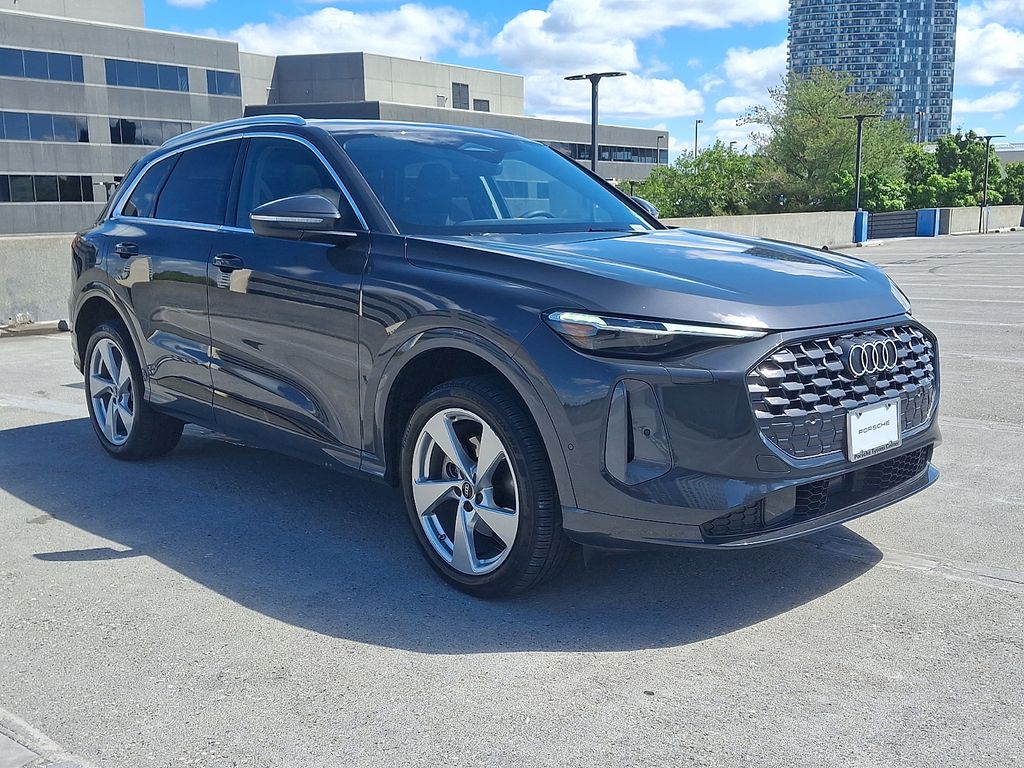 Thumbnail: 2025 Audi Q5 - 7