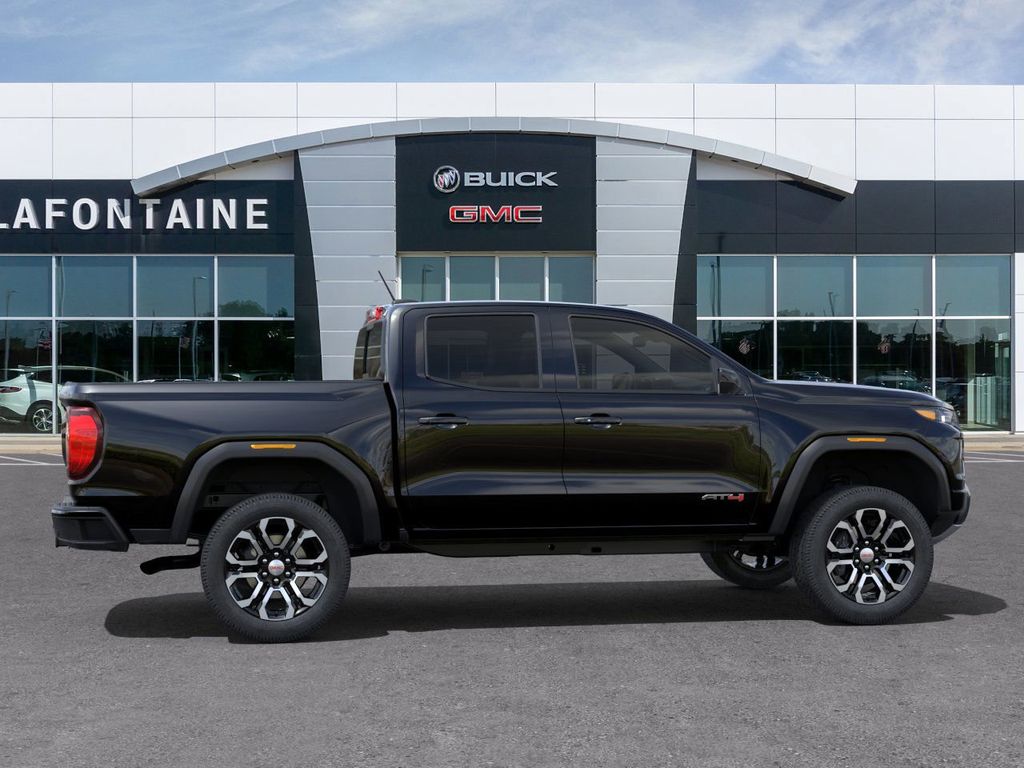 2024 GMC Canyon AT4 5