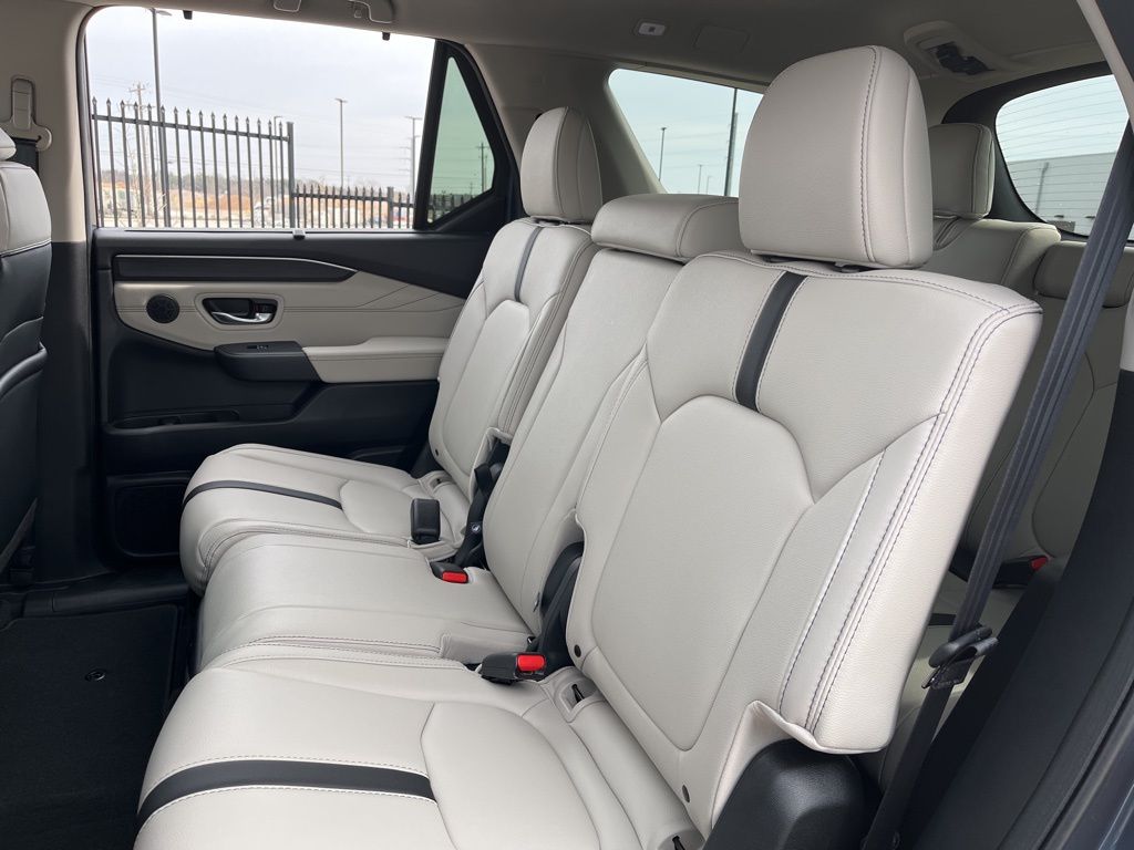 Thumbnail: 2026 Honda Pilot - 14