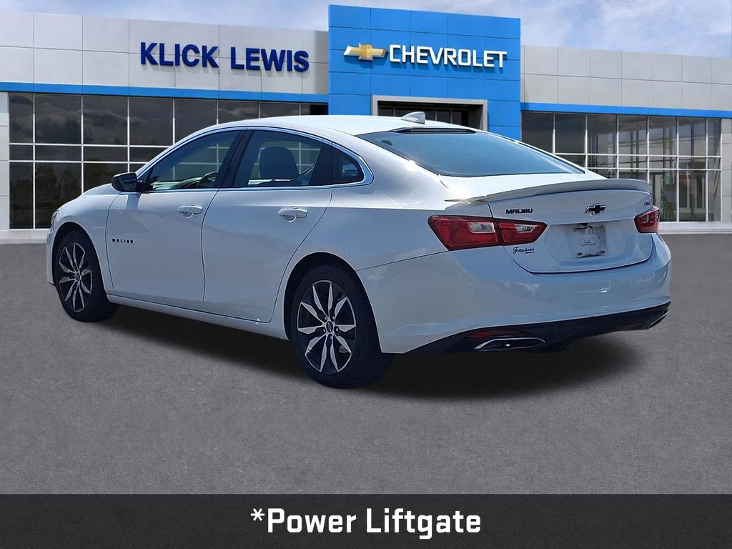 2021 Chevrolet Malibu RS - 4