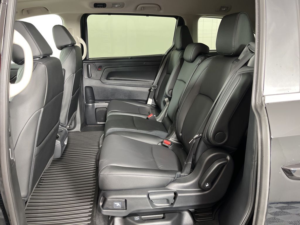 Thumbnail: 2025 Honda Odyssey - 25