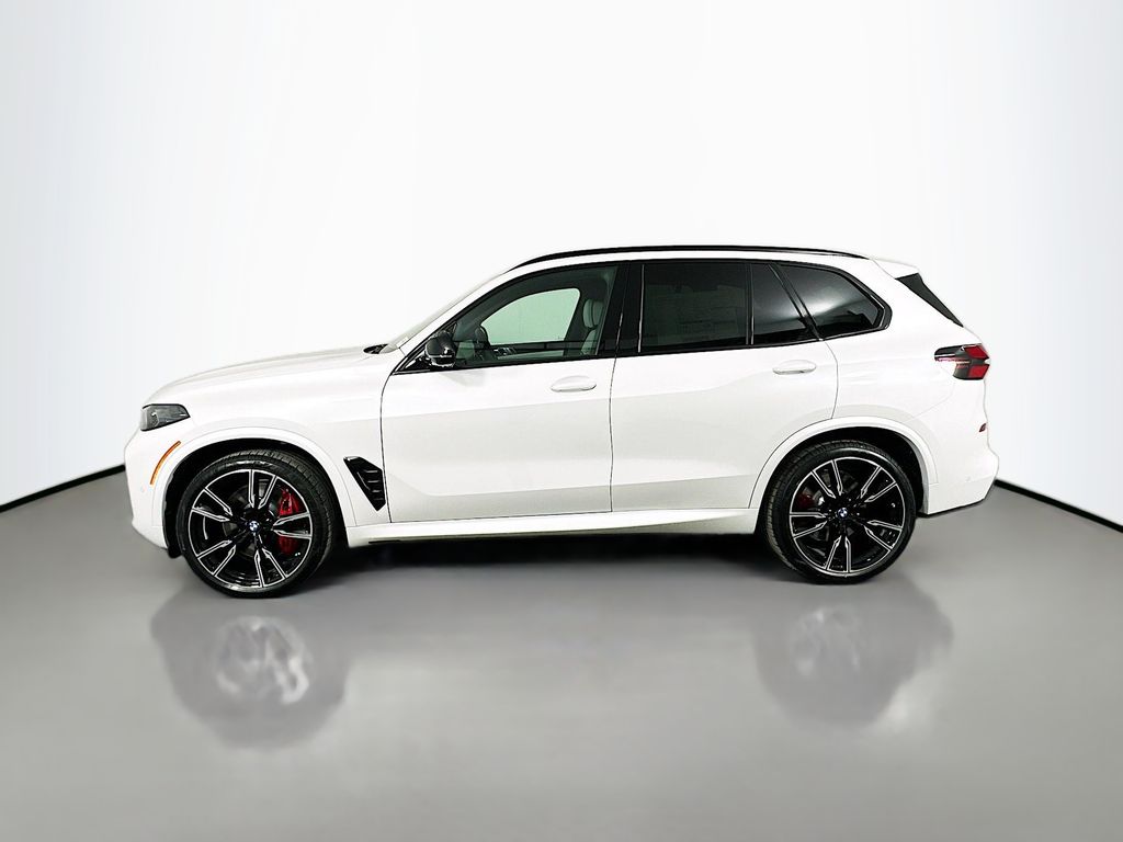 2026 BMW X5 M60i 8