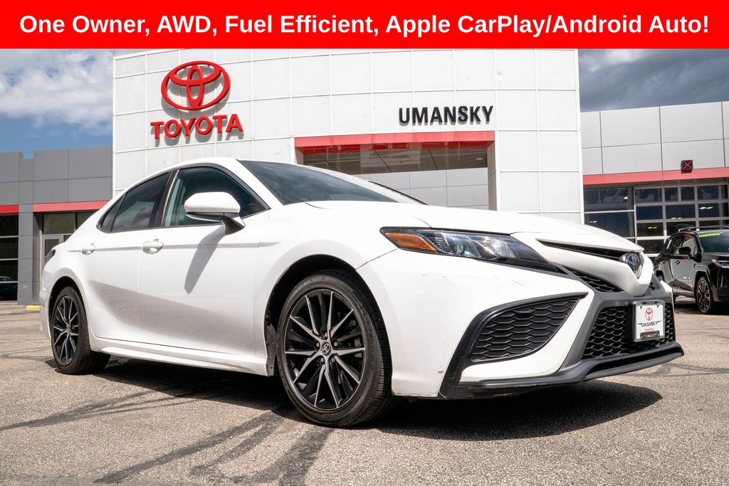 2021 Toyota Camry SE