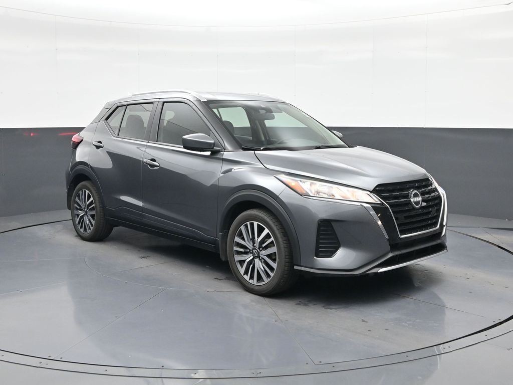 2023 Nissan Kicks SV