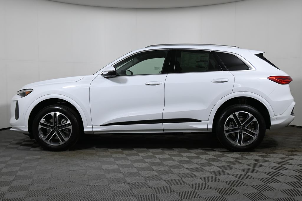 Thumbnail: 2025 Audi Q5 - 2