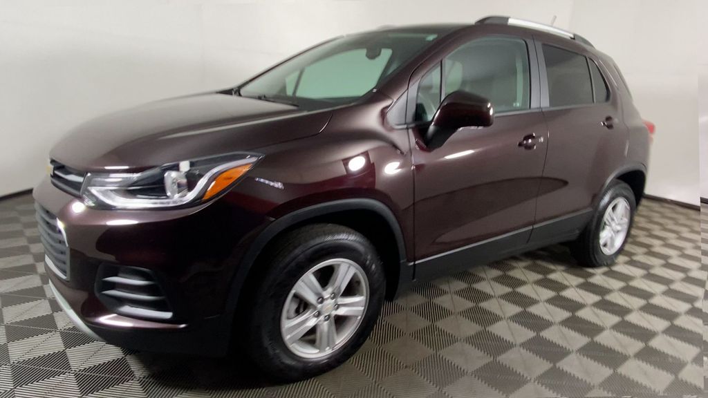 2022 Chevrolet Trax LT photo