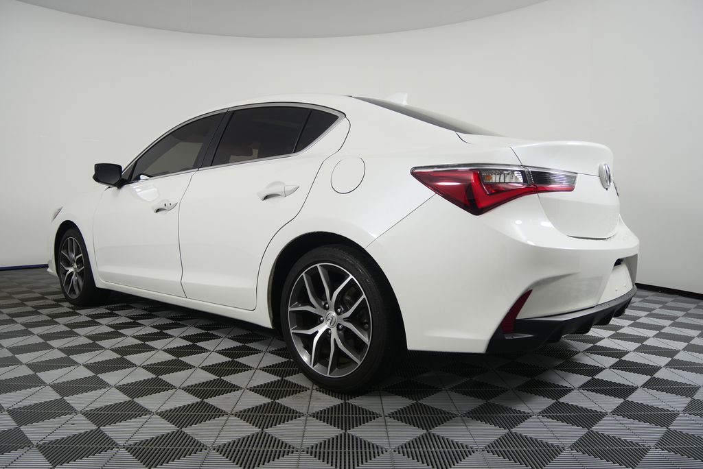 Thumbnail: 2021 Acura ILX - 5