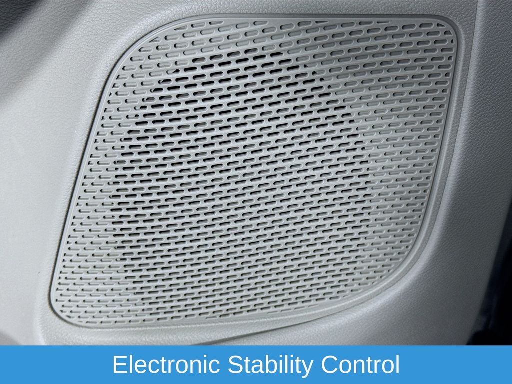 Used Car 2023 Chrysler Pacifica Hybrid  Touring L For Sale Under $20,000 In Austin, Texas