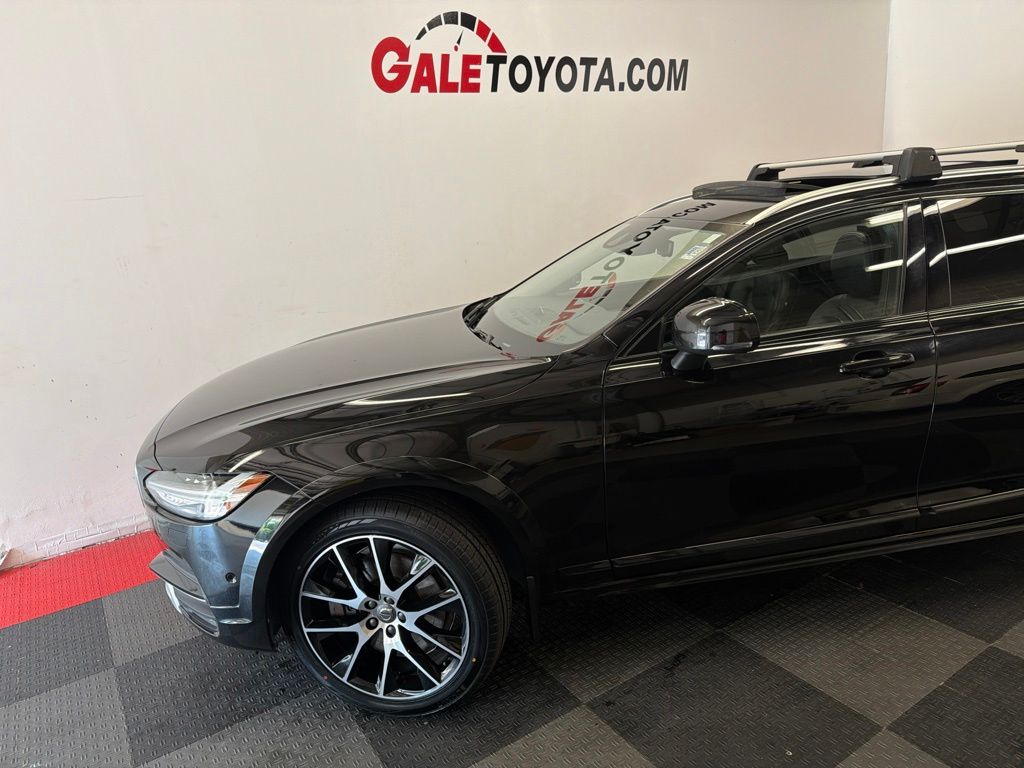 Used 2018 Volvo V90 Cross Country Wagon