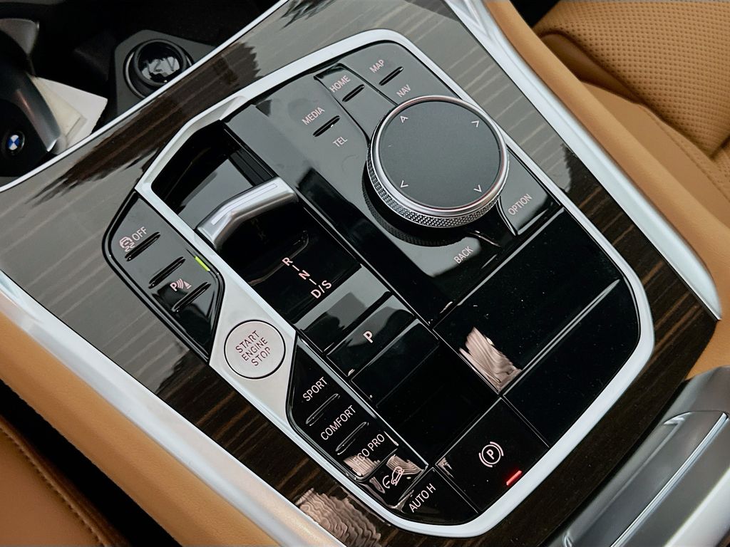 Thumbnail: 2026 BMW X6 - 15