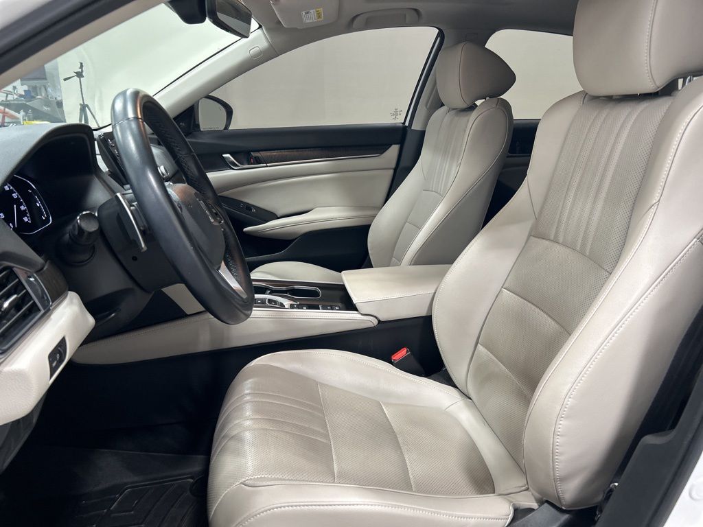 used 2022 Honda Accord Hybrid car, priced at $22,994