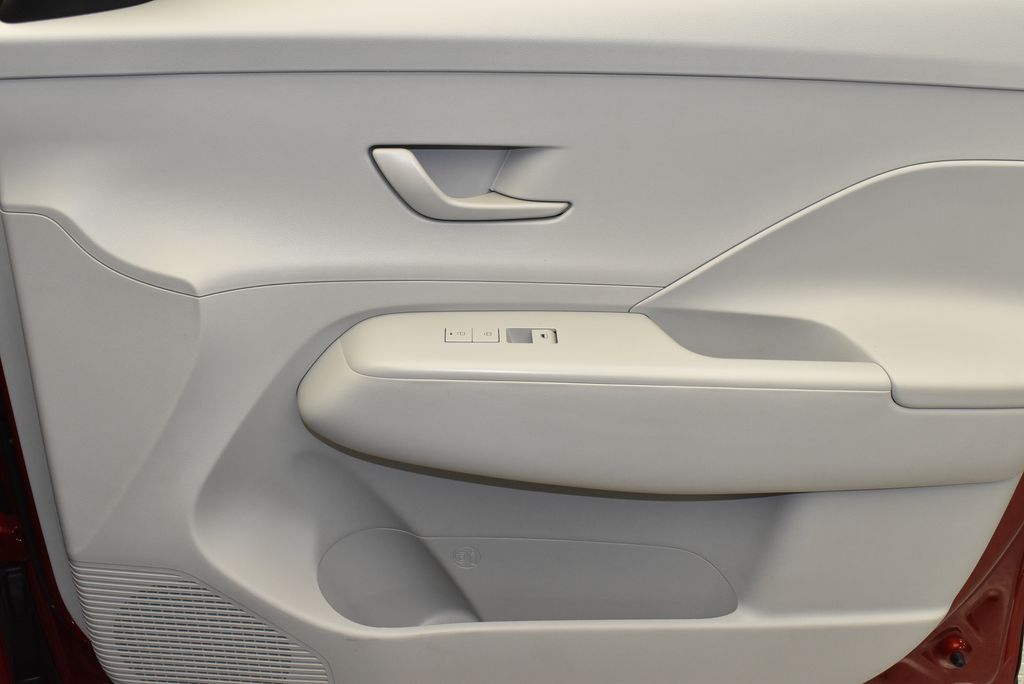 2025 Hyundai Kona SEL 22