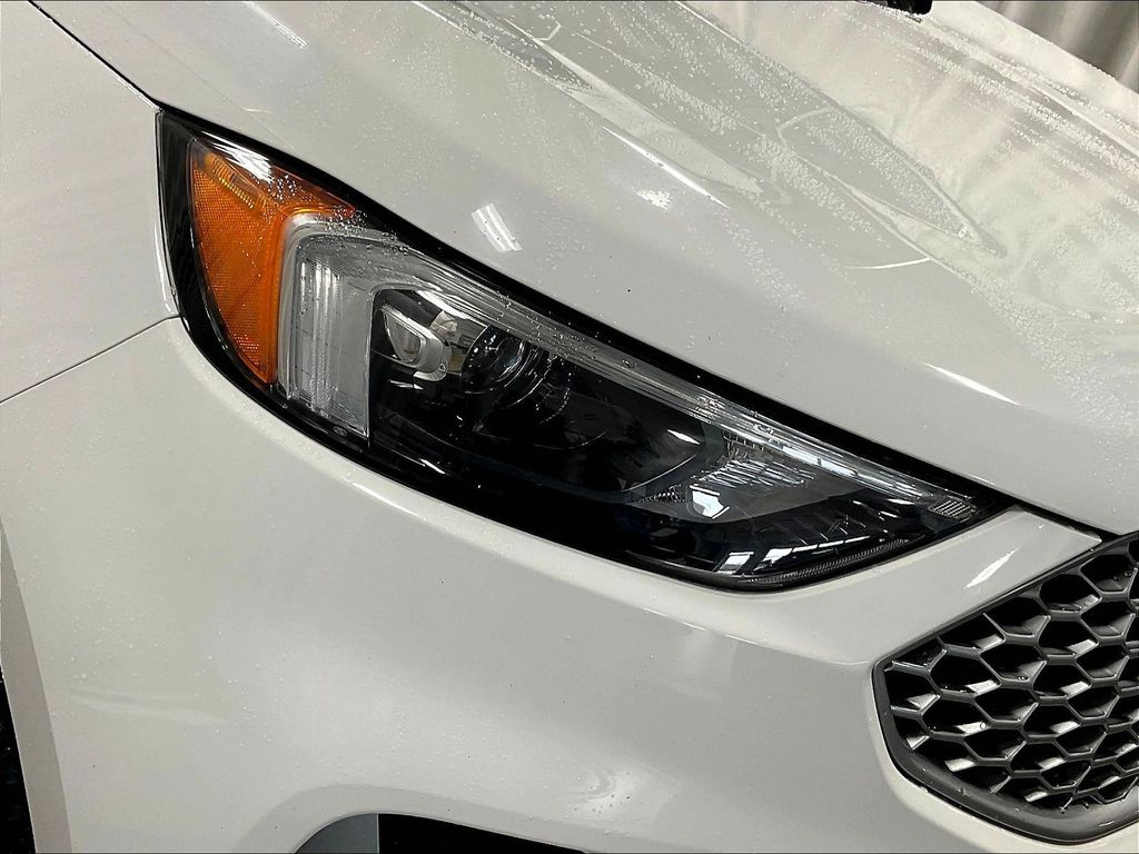 2023 Ford Edge — photo 32