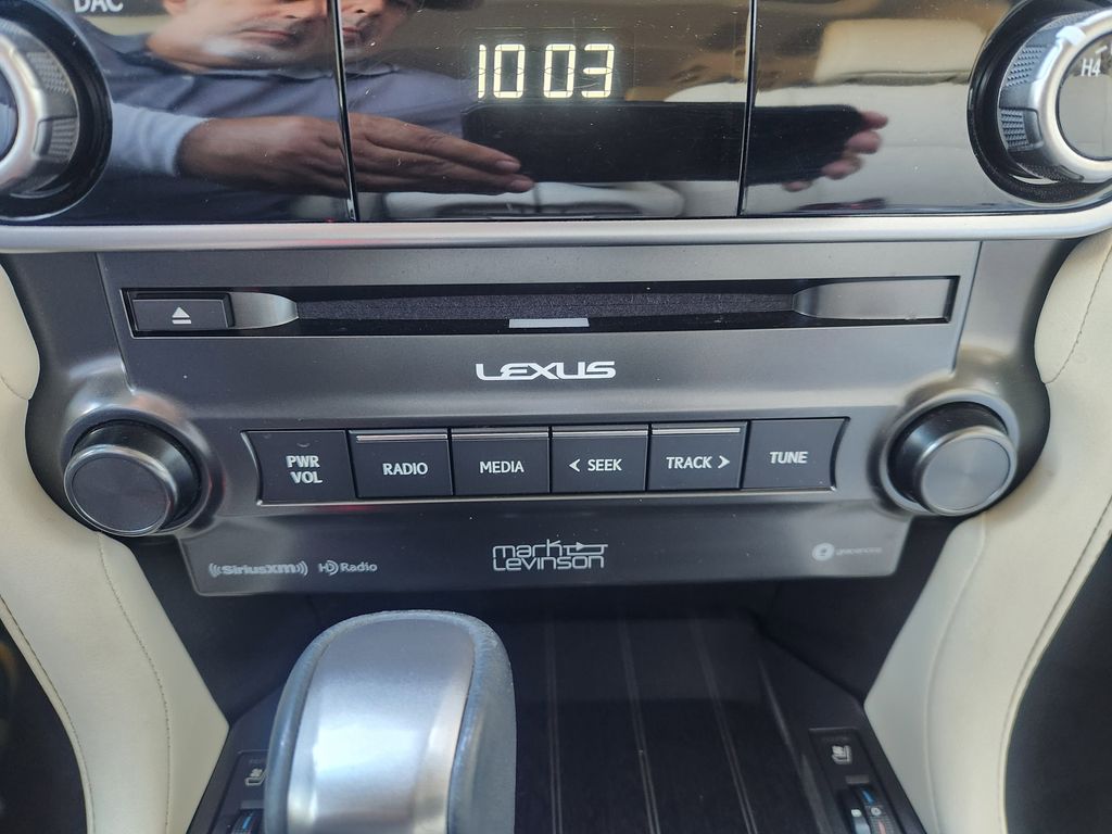 2023 Lexus GX 460 PREMIUM PLUS White at Community Toyota