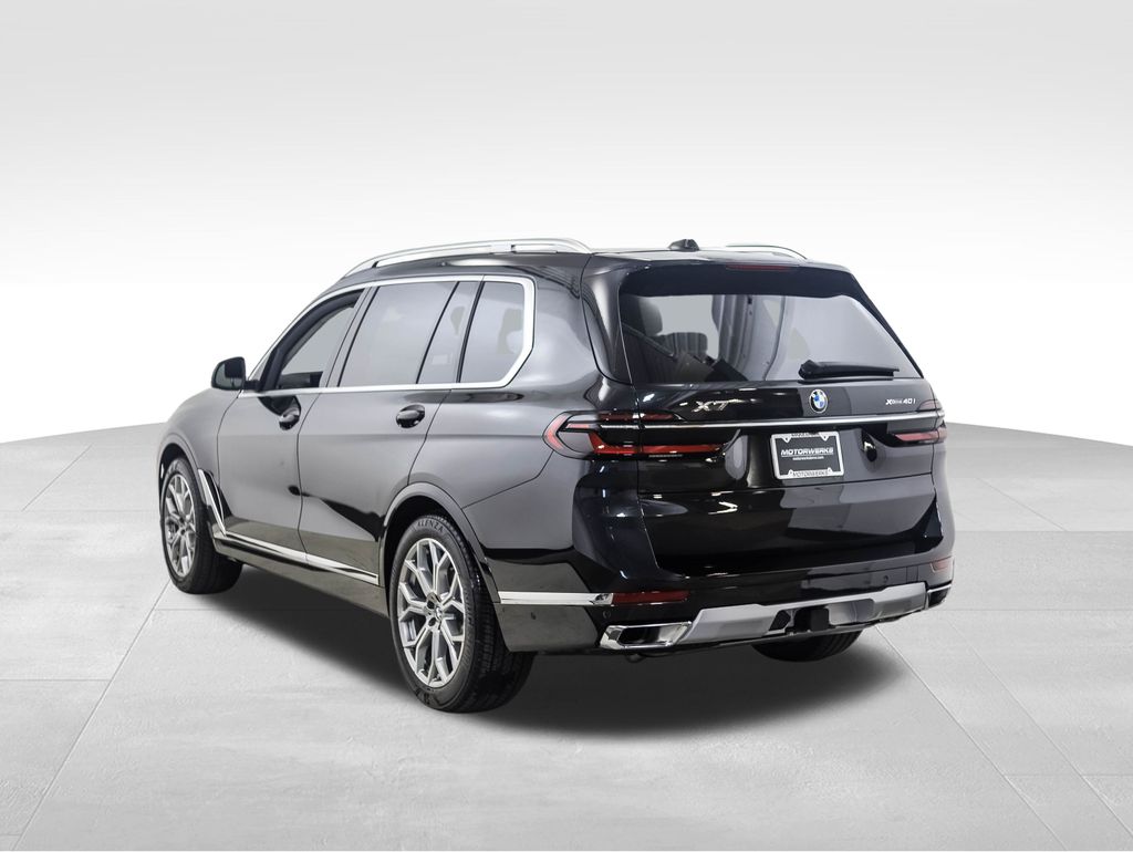 2025 BMW X7 xDrive40i 3