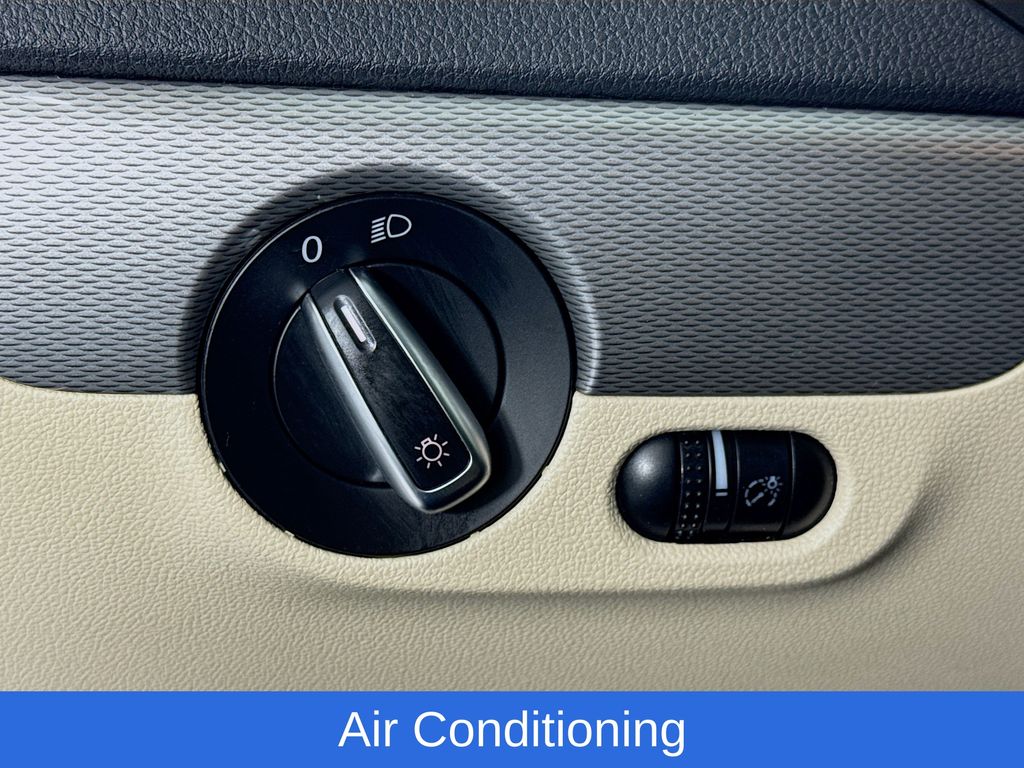 Used Car 2018 Volkswagen Jetta  1.4t Se For Sale Under $12,000 In Austin, Texas